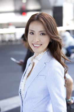 目中无人在线观看
